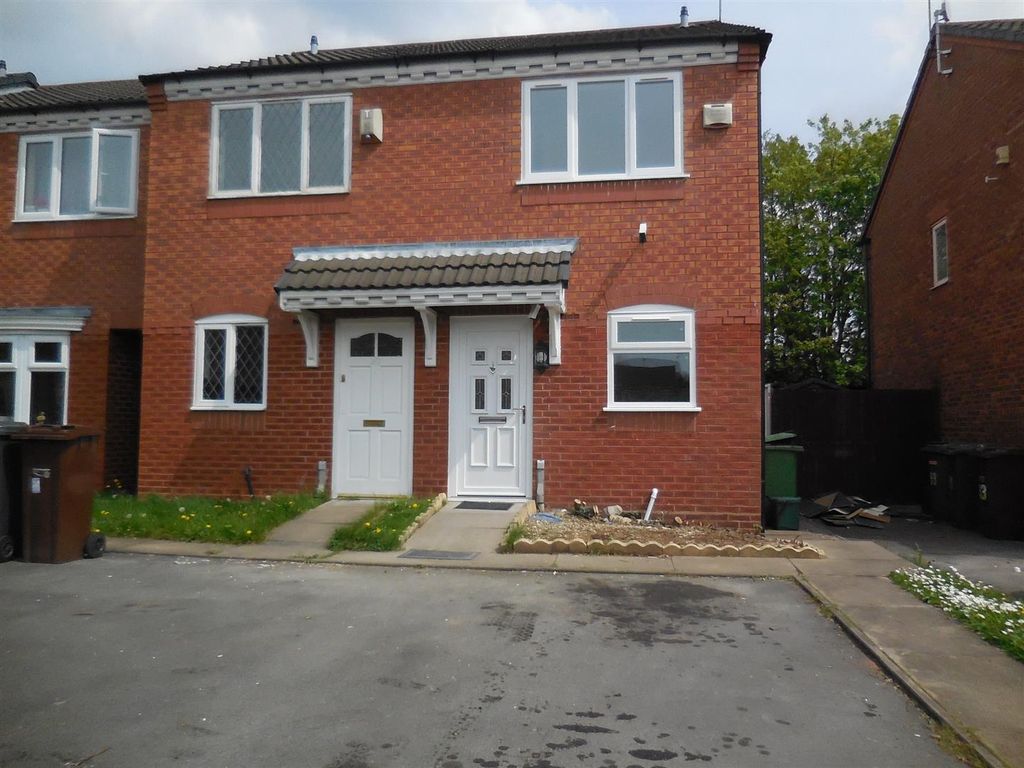 2 bed end terrace house to rent in Langsett Road, Springfield