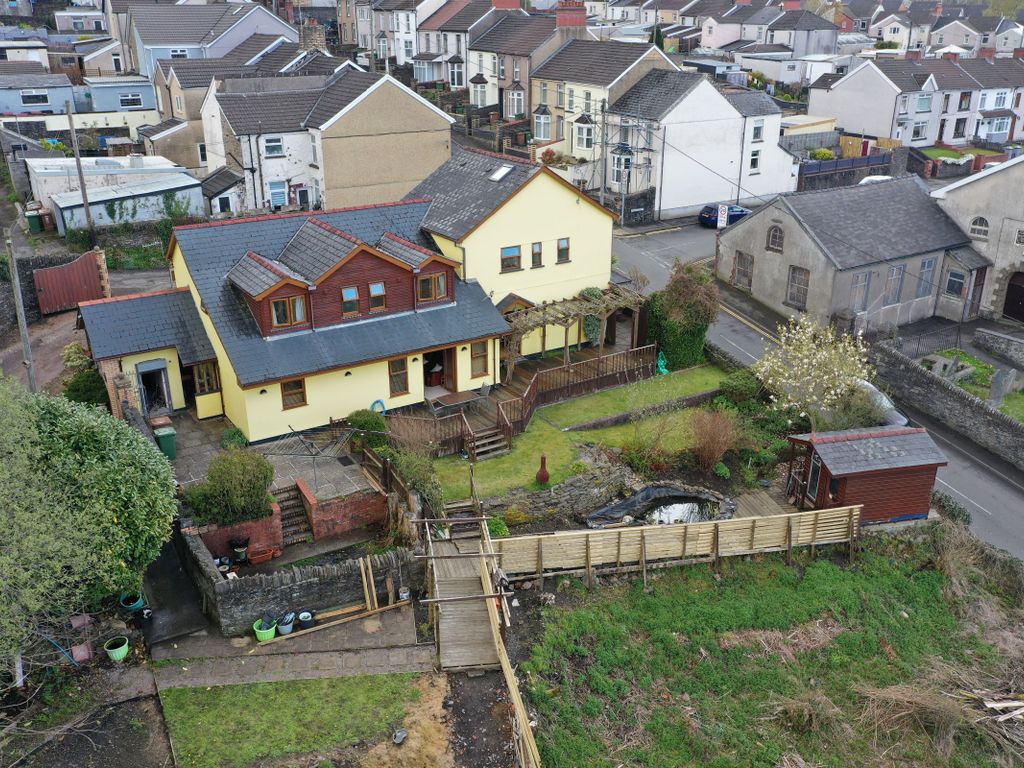 4 bed detached house for sale in Bedwellty Road, Aberbargoed, Bargoed