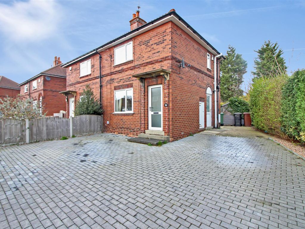 2 bed semidetached house for sale in Oak Avenue, Garforth, Leeds LS25