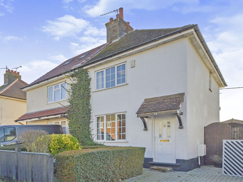 3 bed semidetached house for sale in Stanton Avenue, Bradville, Milton