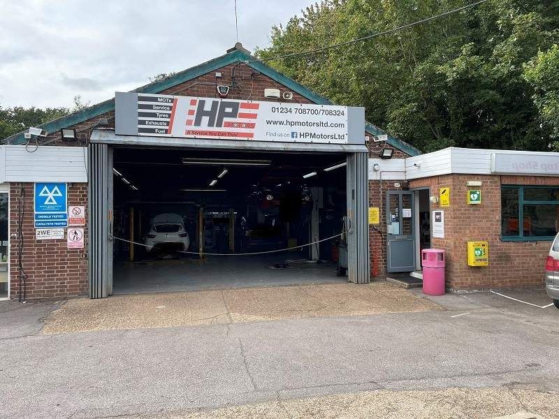 Parking/garage for sale in Bedford, England, United Kingdom MK44, £