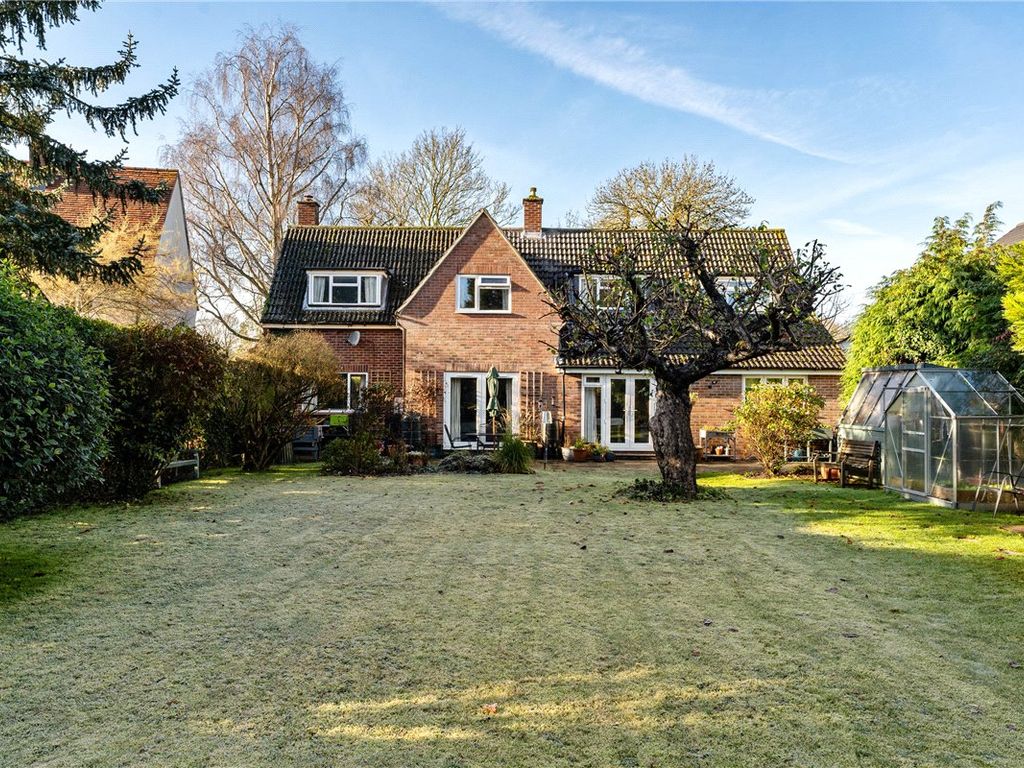 3 bed detached house for sale in Kings Mill Lane, Great Shelford