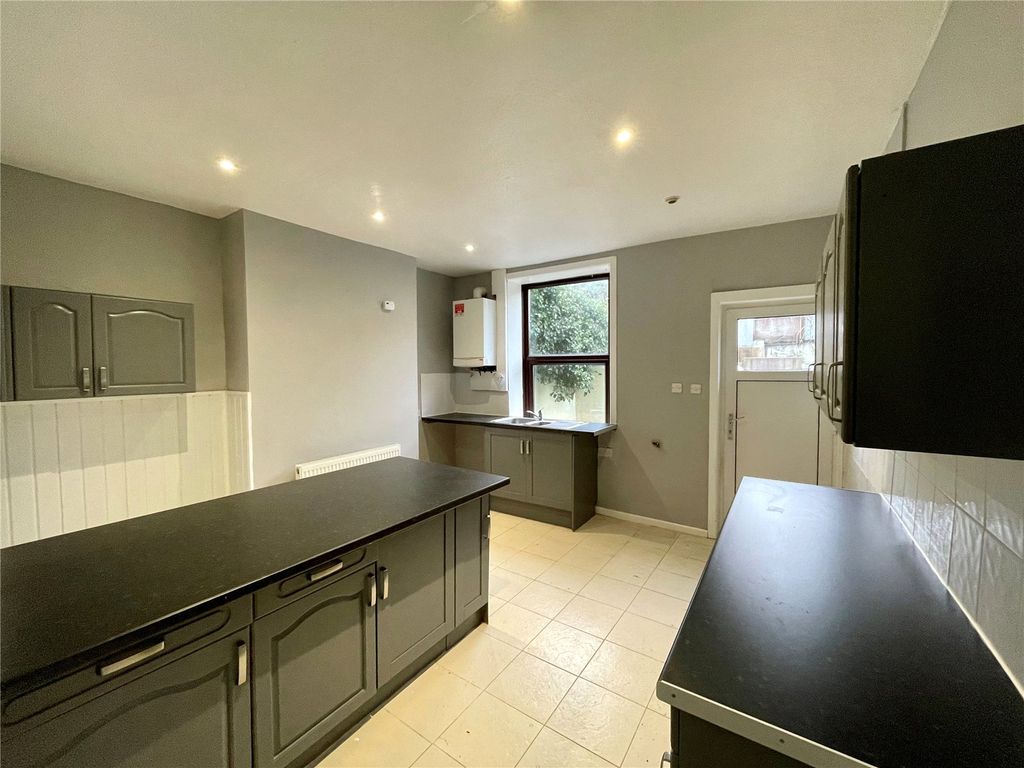 3 bed end terrace house for sale in Kingsland Road, Burnley, Lancashire BB11 Zoopla