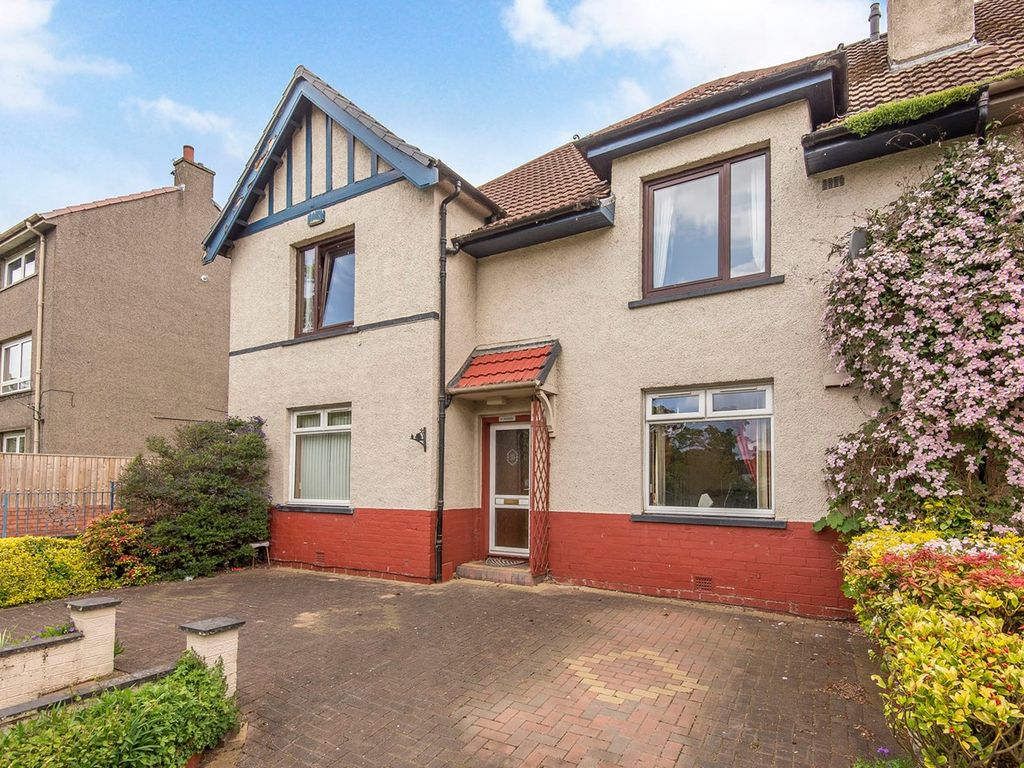 2 bed flat for sale in Adamson Avenue, Kirkcaldy KY2 Zoopla