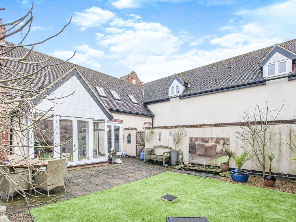 4 bed detached house for sale in Yarmouth Road, North Walsham NR28 Zoopla