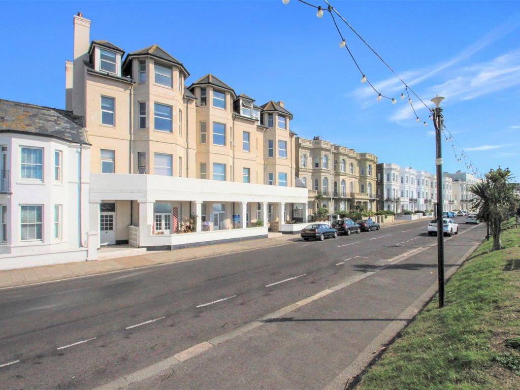 1 bed flat for sale in Claydon Court, Marine Parade, Worthing BN11, £