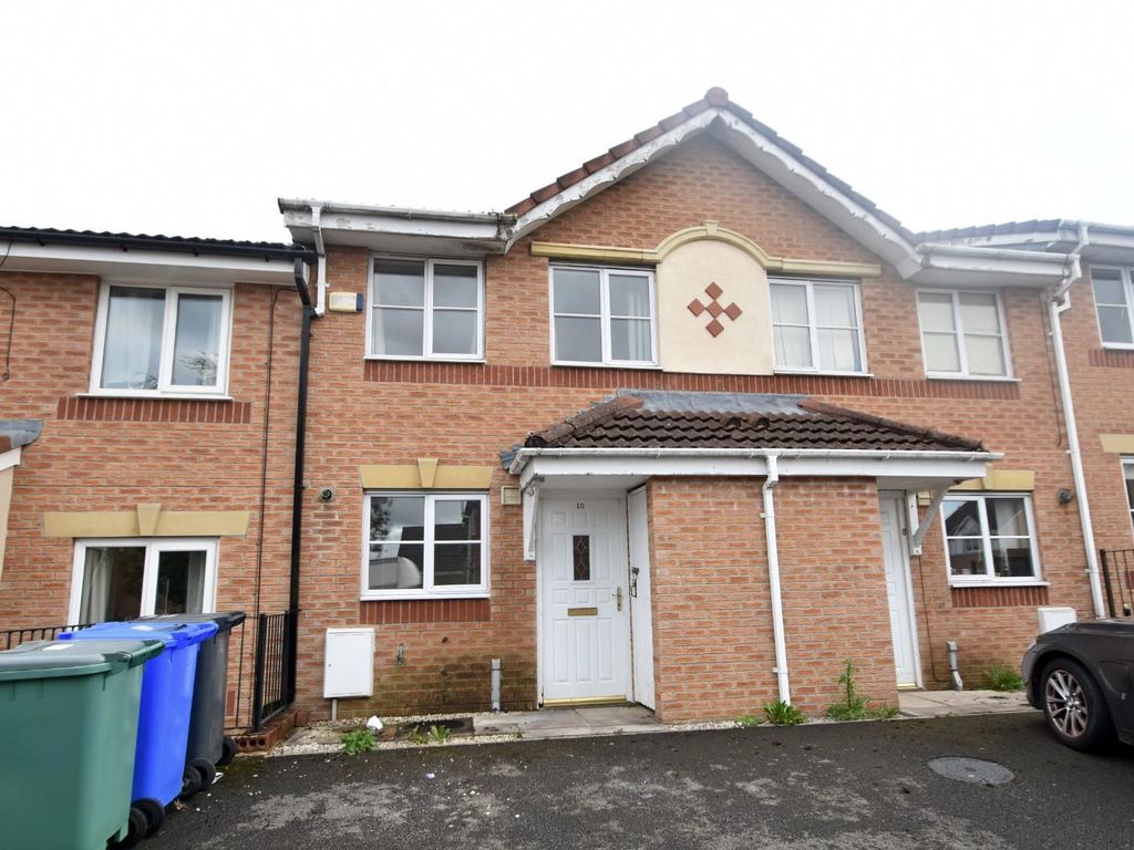 2 bed town house for sale in Overton Close, Radcliffe, Manchester M26