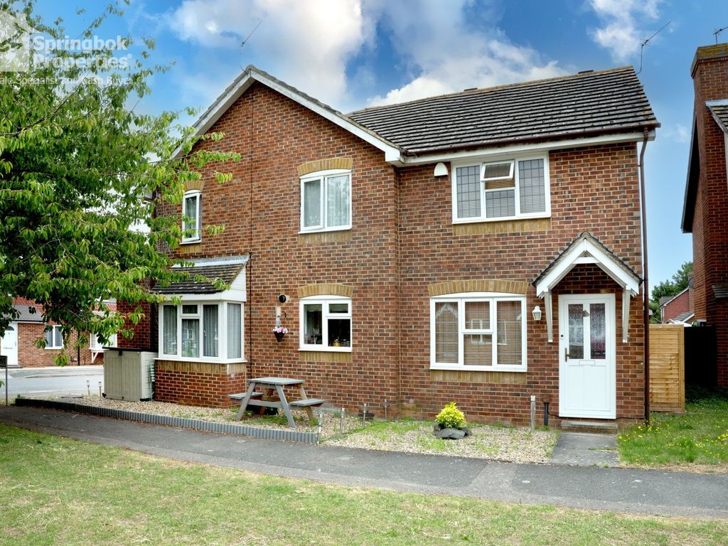 2 bed terraced house for sale in Vaughan Drive, Sittingbourne, Kent
