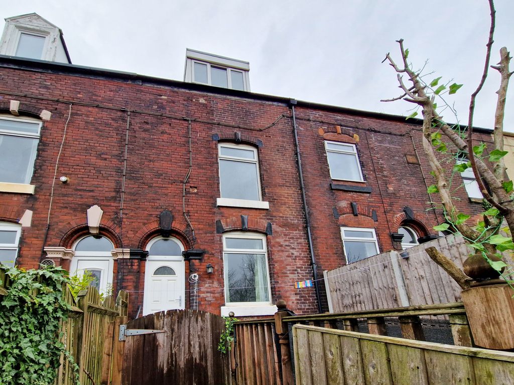 3 bed town house for sale in Woodbank Terrace, Mossley OL5 Zoopla
