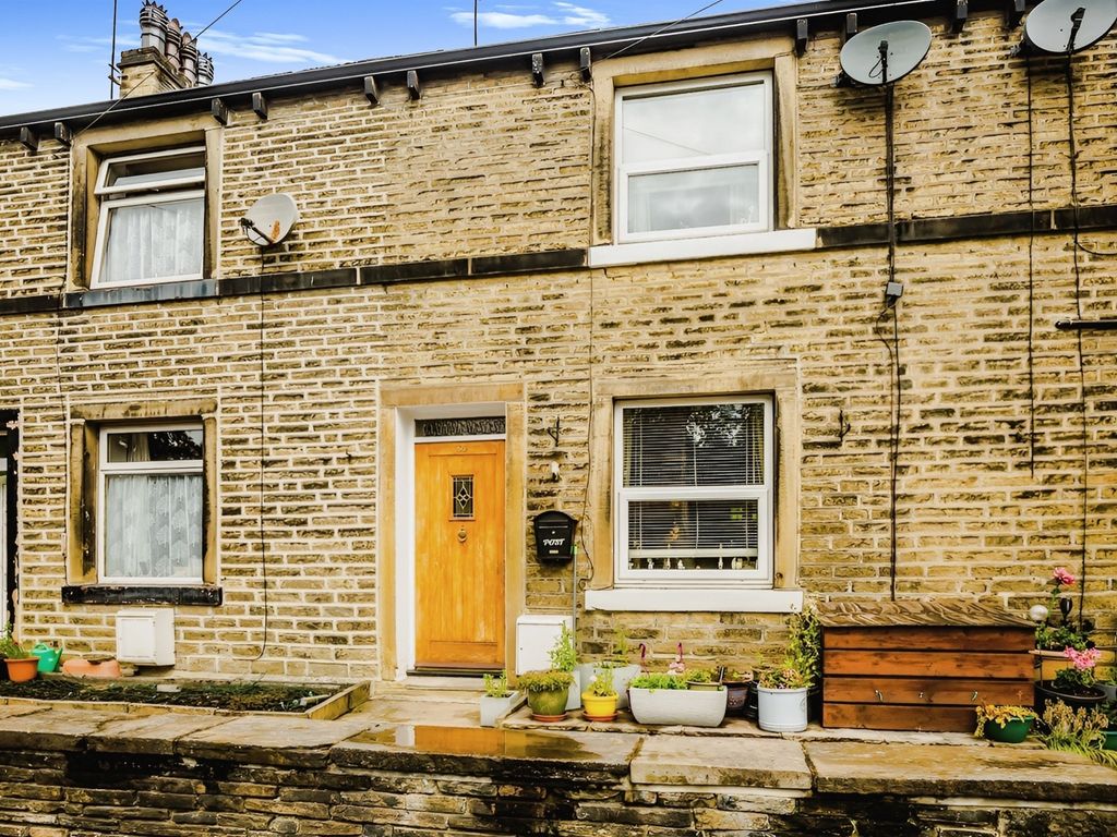 1 bed terraced house for sale in Oldham Road, Ripponden, Sowerby Bridge