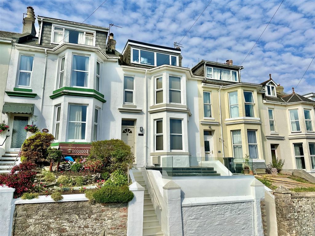 4 bed property for sale in Road, Brixham TQ5 Zoopla