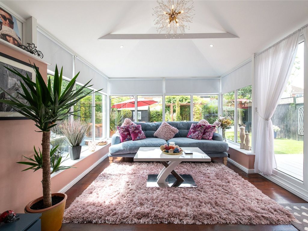 3 bed detached house for sale in Galena Close, Sittingbourne, Kent ME10