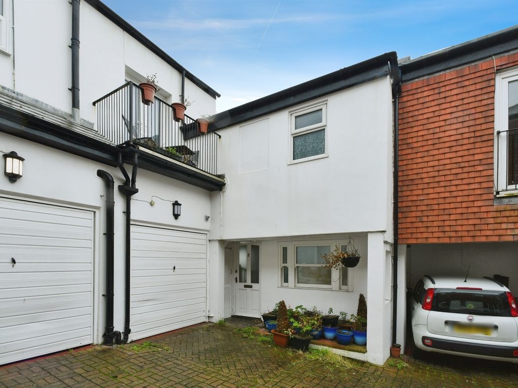 2 bed mews for sale in Eastern Road, Brighton BN2, £425,000 Zoopla