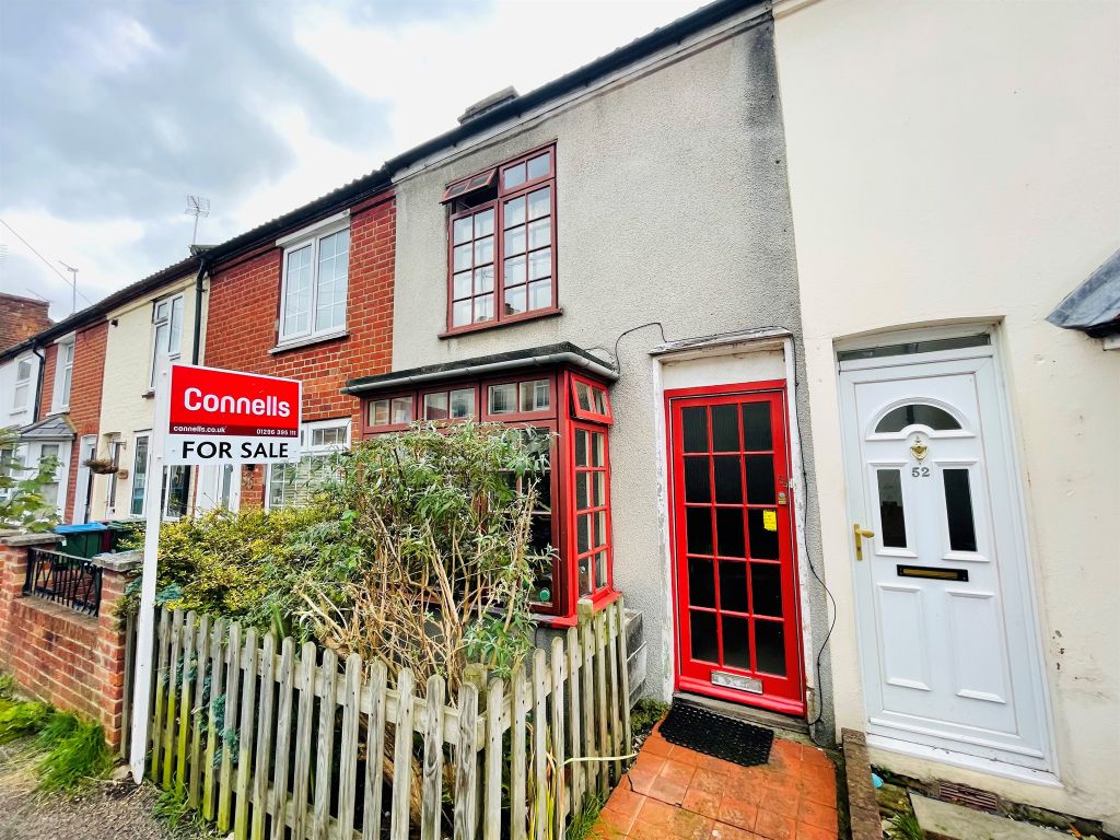 2 bed terraced house for sale in Albert Street, Aylesbury HP20 Zoopla