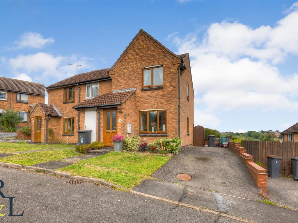 2 bed semidetached house for sale in Quelch Close, Hugglescote