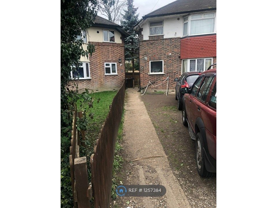 2 bed to rent in Elmcroft Close, Feltham TW14 Zoopla