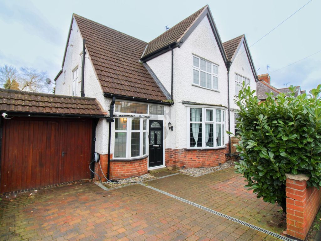 3 bed semidetached house for sale in Dorothy Avenue, Glen Parva