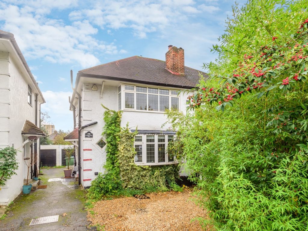 3 bed semidetached house for sale in Kidbrooke Way, London SE3 Zoopla