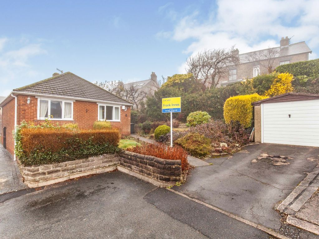 2 bed bungalow for sale in paddock way, dronfield, derbyshire s18