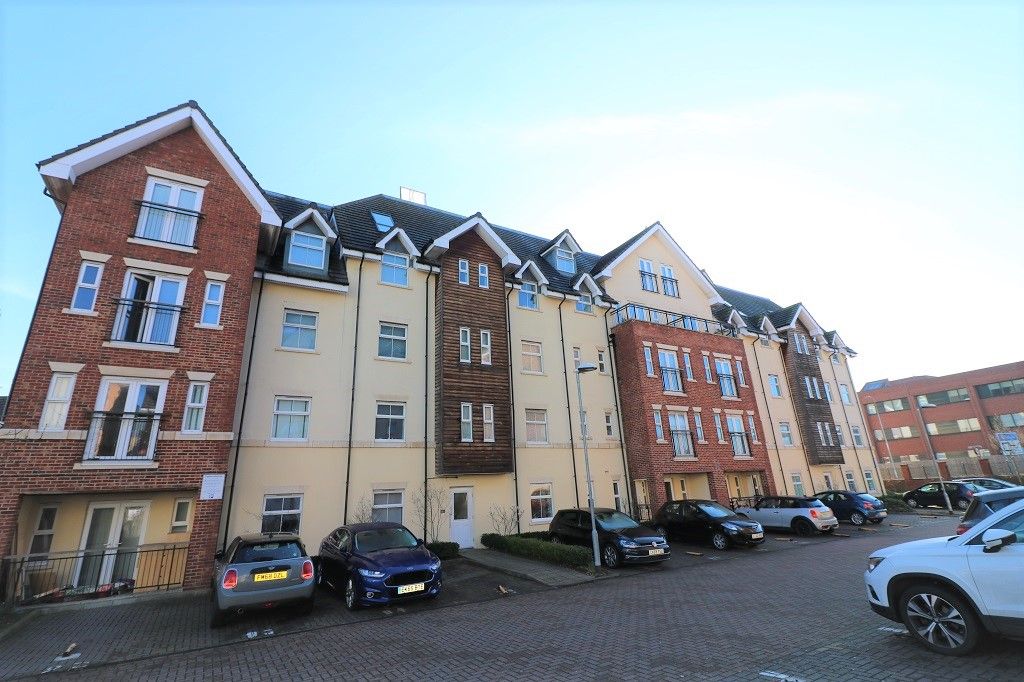 2 bed flat to rent in Townsend Mews, Stevenage SG1 Zoopla