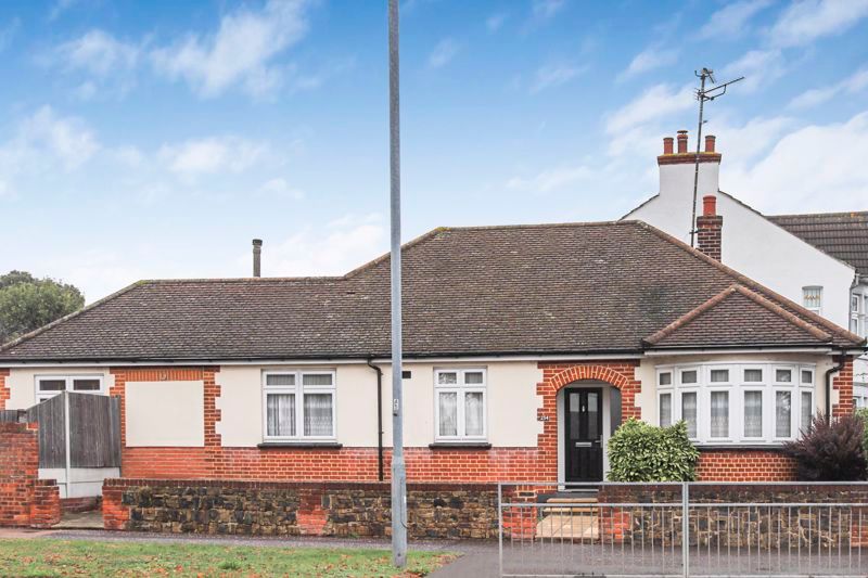4 bed detached bungalow for sale in Southbourne Grove, WestcliffOnSea