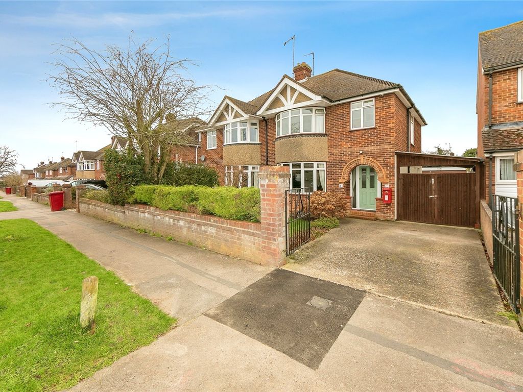 3 bed semidetached house for sale in Falmouth Road, Reading RG2, £