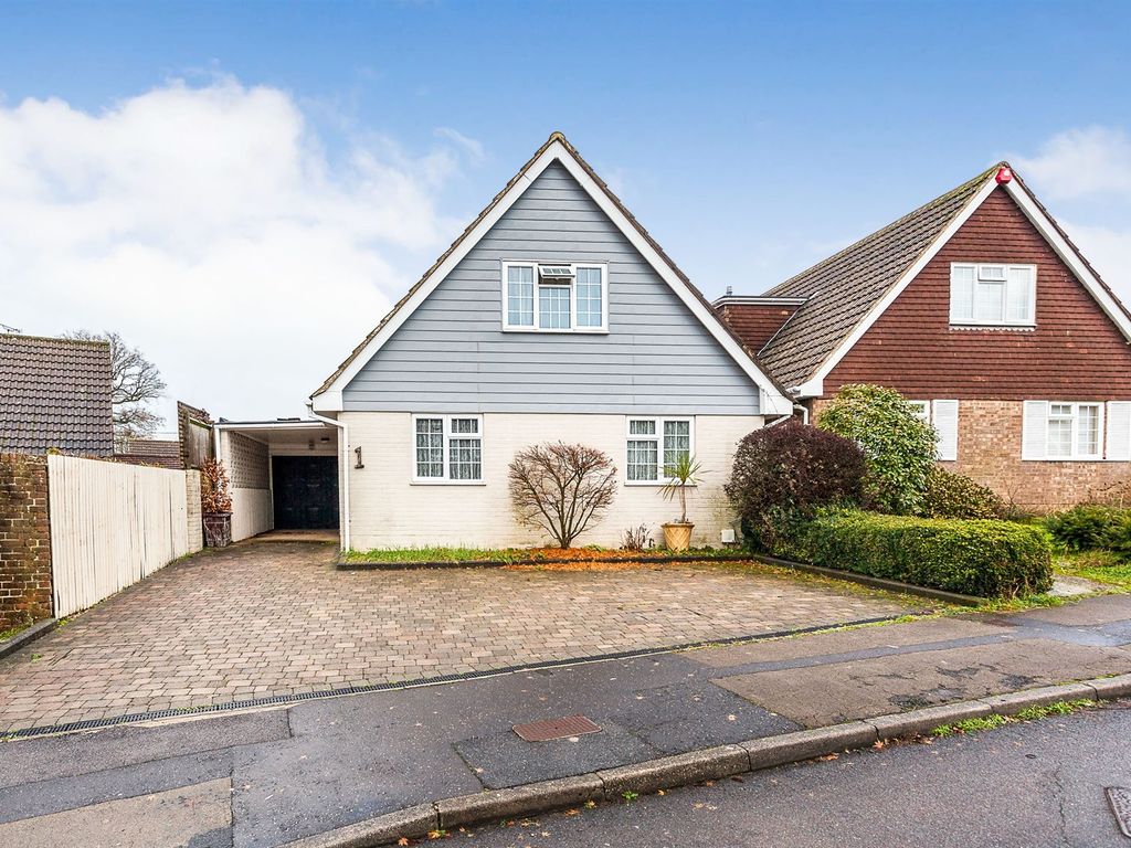 4 bed bungalow for sale in Dunstall Farm Road, Burgess Hill RH15 Zoopla