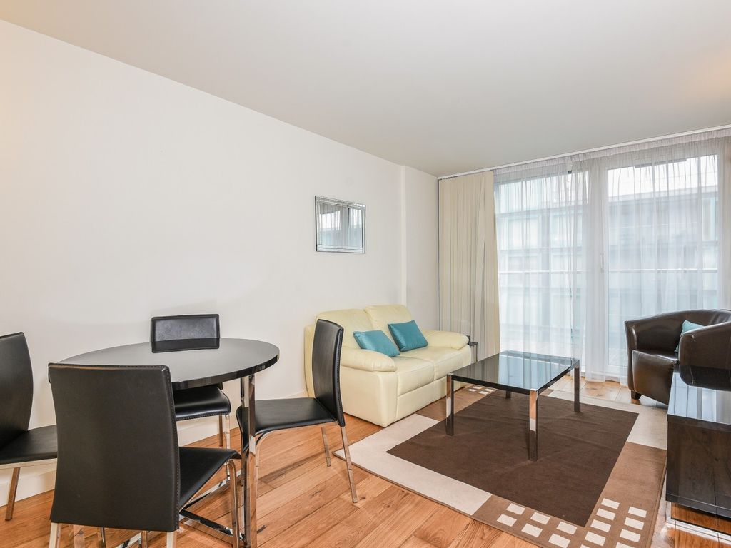 1 bed flat to rent in Vantage Building, High Point Village UB3, £1,525