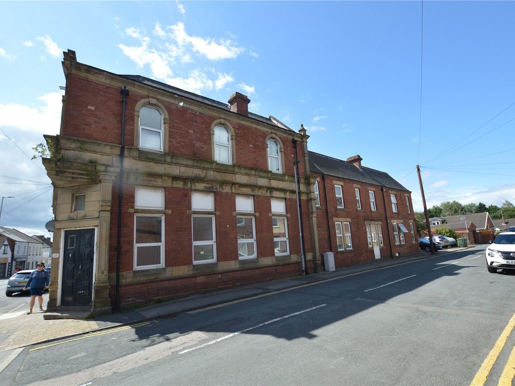 Detached house for sale in Flats 15, Maxwell Street, Featherstone, West Yorkshire WF7, £140,000