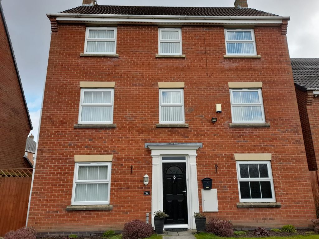 4 bed detached house for sale in Ranworth Gardens, Thatto Heath, St