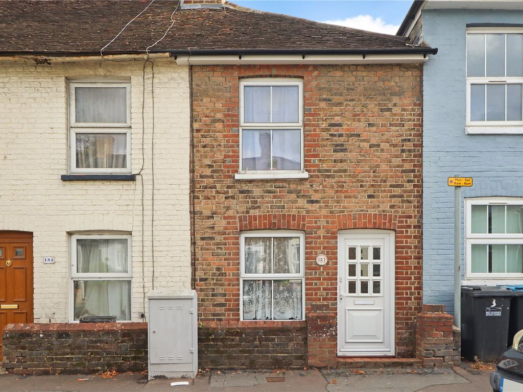 2 bed terraced house to rent in Lower Church Road, Burgess Hill, West