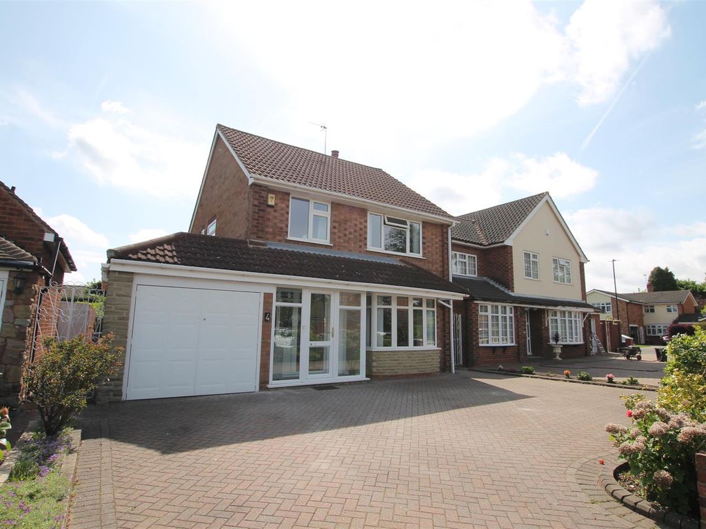 3 bed detached house for sale in Marchmount Road, Sutton Coldfield