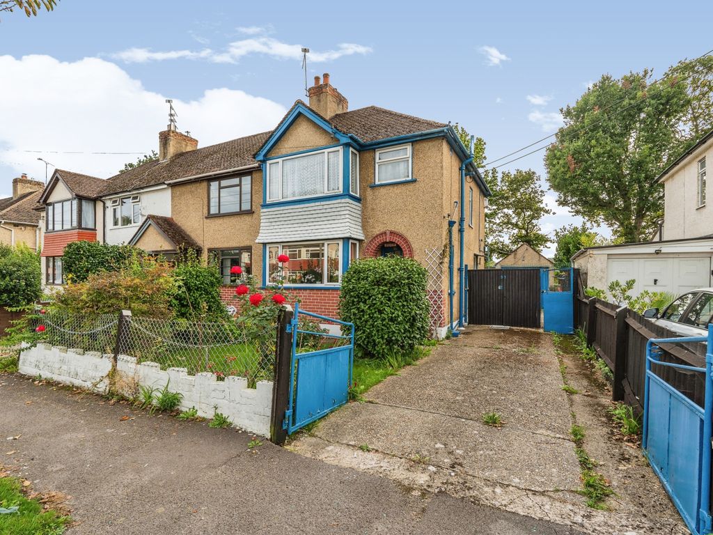 3 bed semidetached house for sale in Ewell Way, Totton, Southampton