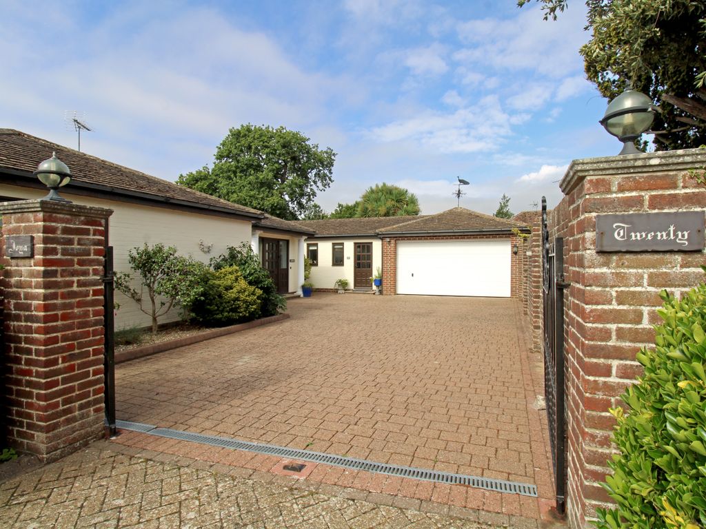 3 bed detached bungalow for sale in Craigweil Manor, The Drive