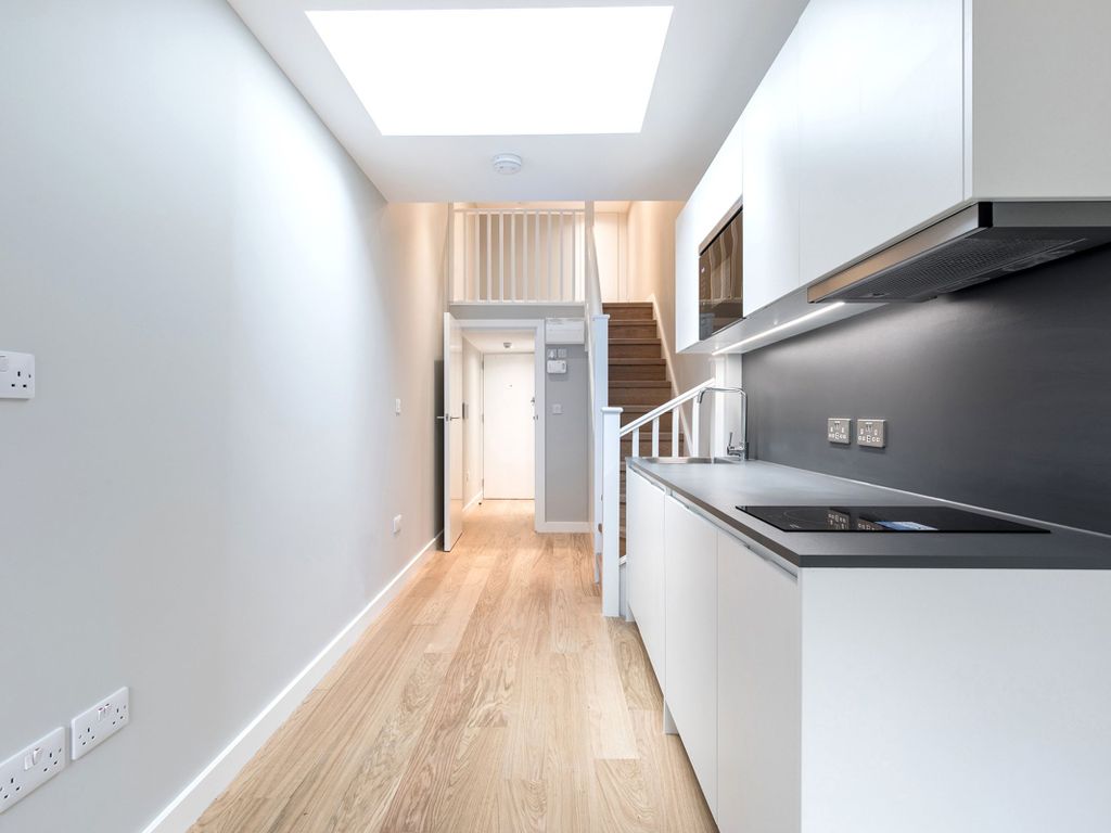 Studio to rent in Wedderburn Road, London NW3, £1,500 pcm Zoopla