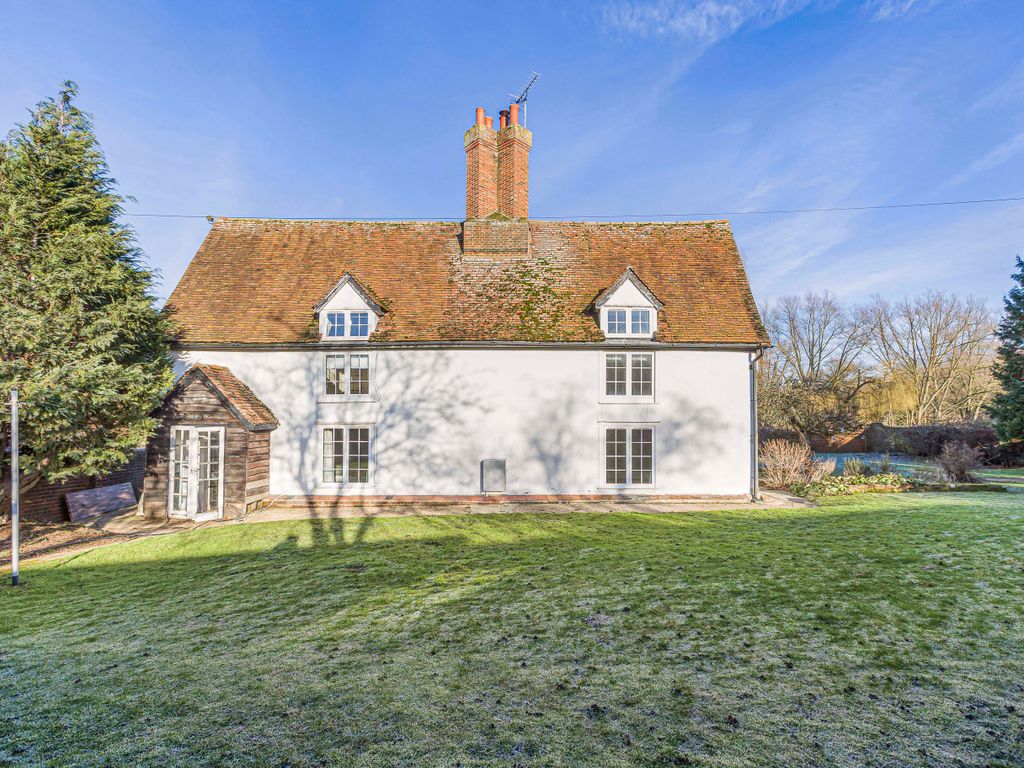 4 bed farmhouse to rent in Hooks Cross, Watton At Stone, Hertford SG14