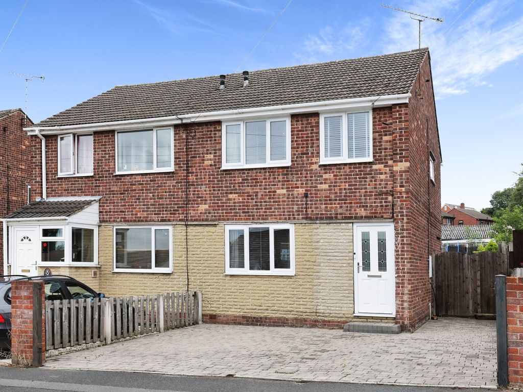 3 bed semidetached house for sale in Eden Grove, Swallownest, Sheffield, South Yorkshire S26
