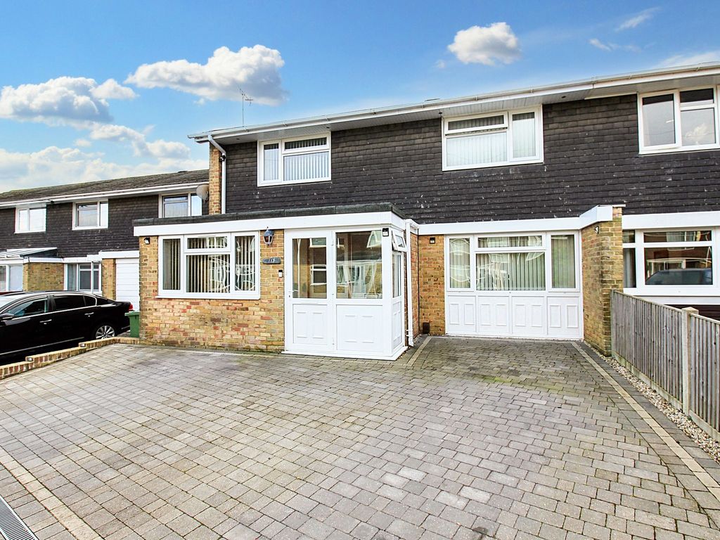 3 bed semidetached house for sale in Kingsdown Way, Townhill Park SO18