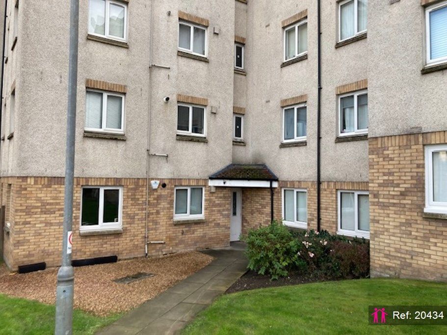 2 bed flat to rent in Burte Court, Bellshill ML4, £675 pcm Zoopla