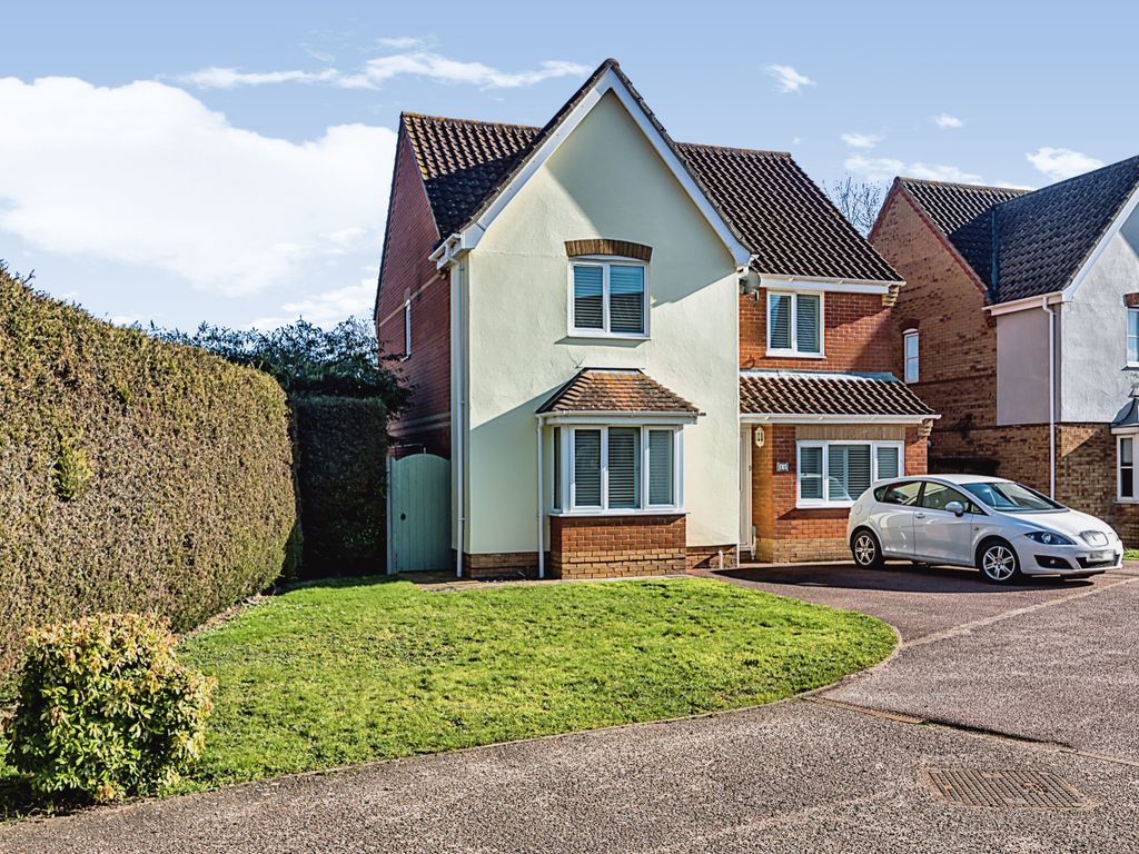 5 bed detached house for sale in Willow Close, Worlingham, Beccles