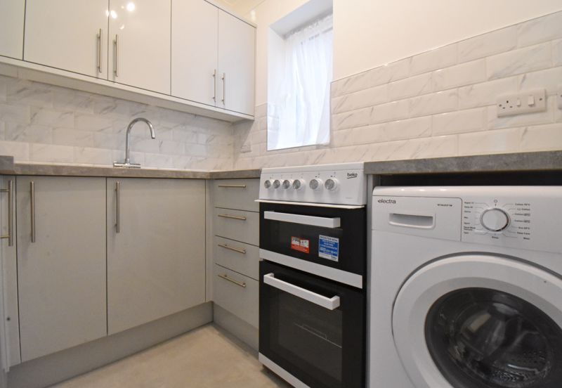 1 bed flat to rent in Binfields Close, Chineham, Basingstoke RG24 Zoopla