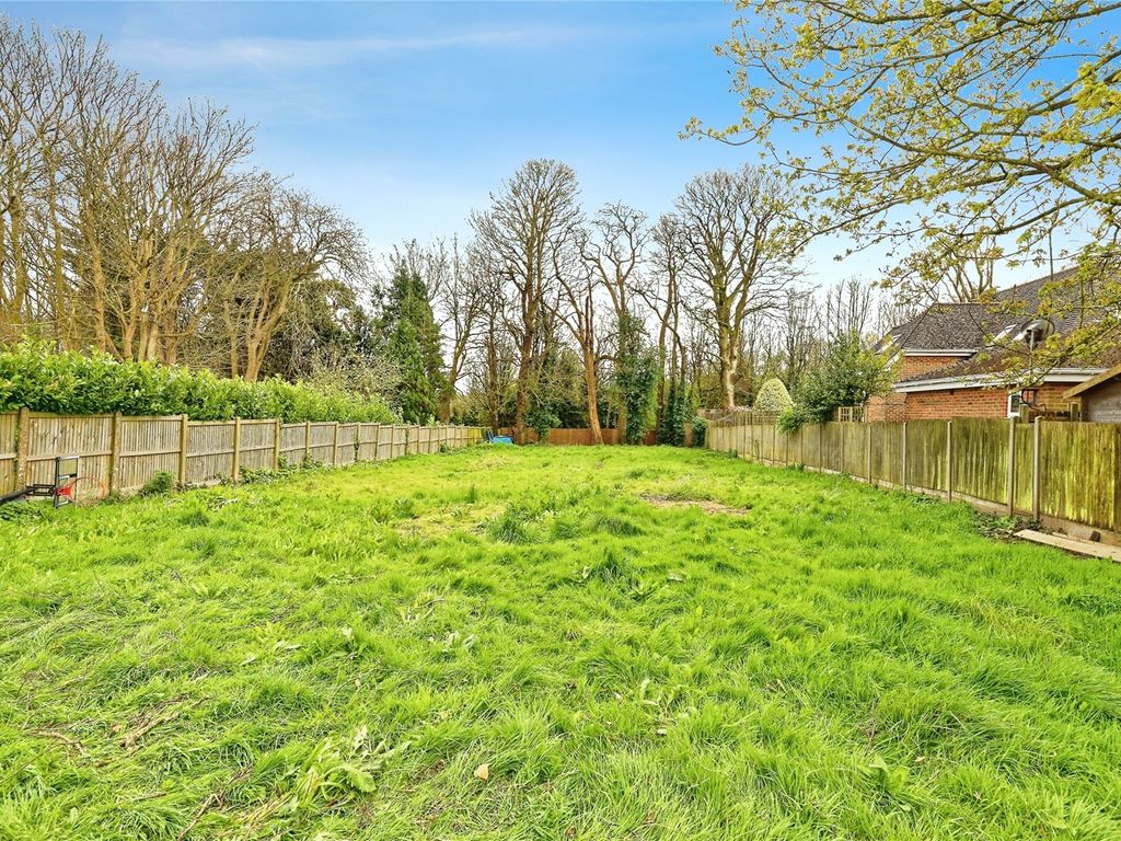 4 bed detached house for sale in Archers Court Road, Whitfield, Dover