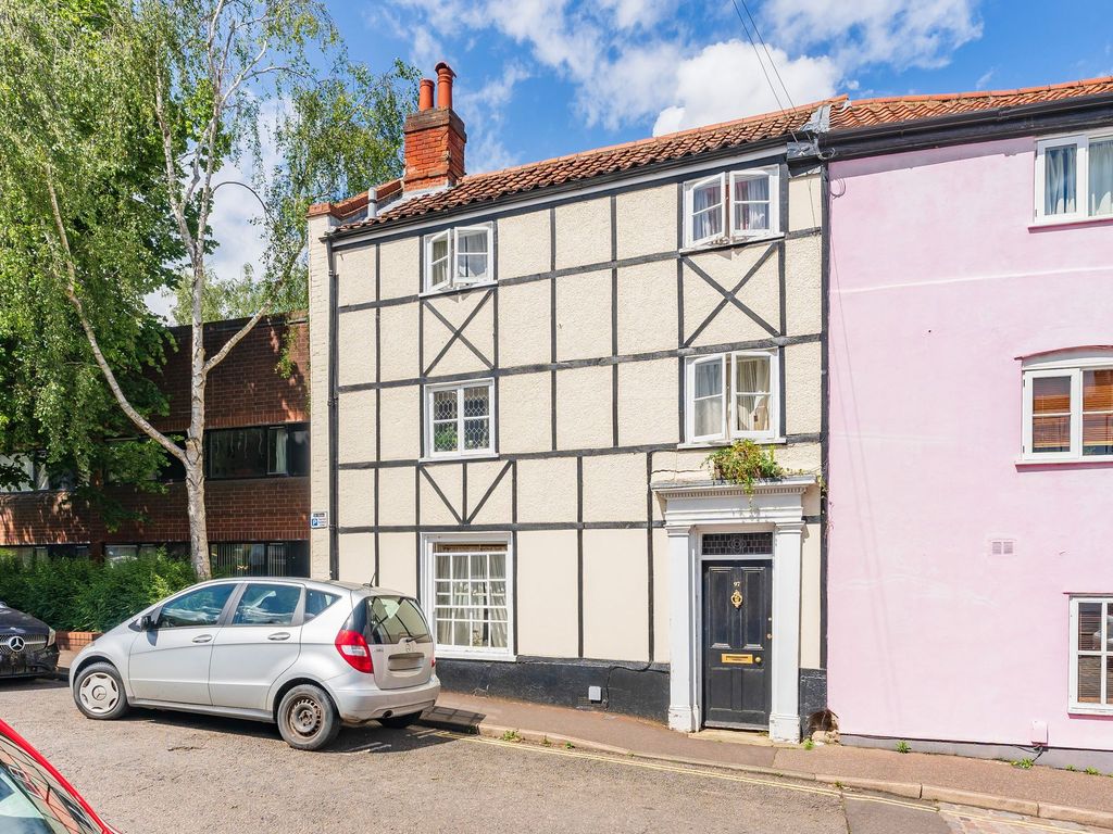 3 bed end terrace house for sale in Pottergate, Norwich NR2, £425,000
