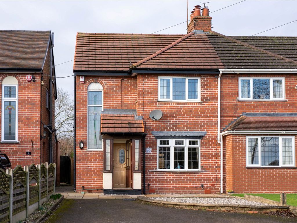 3 bed semidetached house for sale in Redditch Road, Hopwood