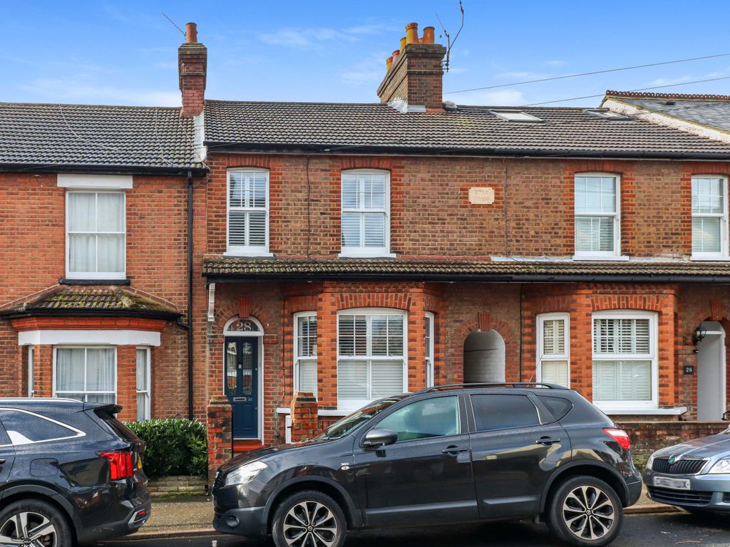 3 bed terraced house for sale in Etna Road, St.Albans AL3, £825,000