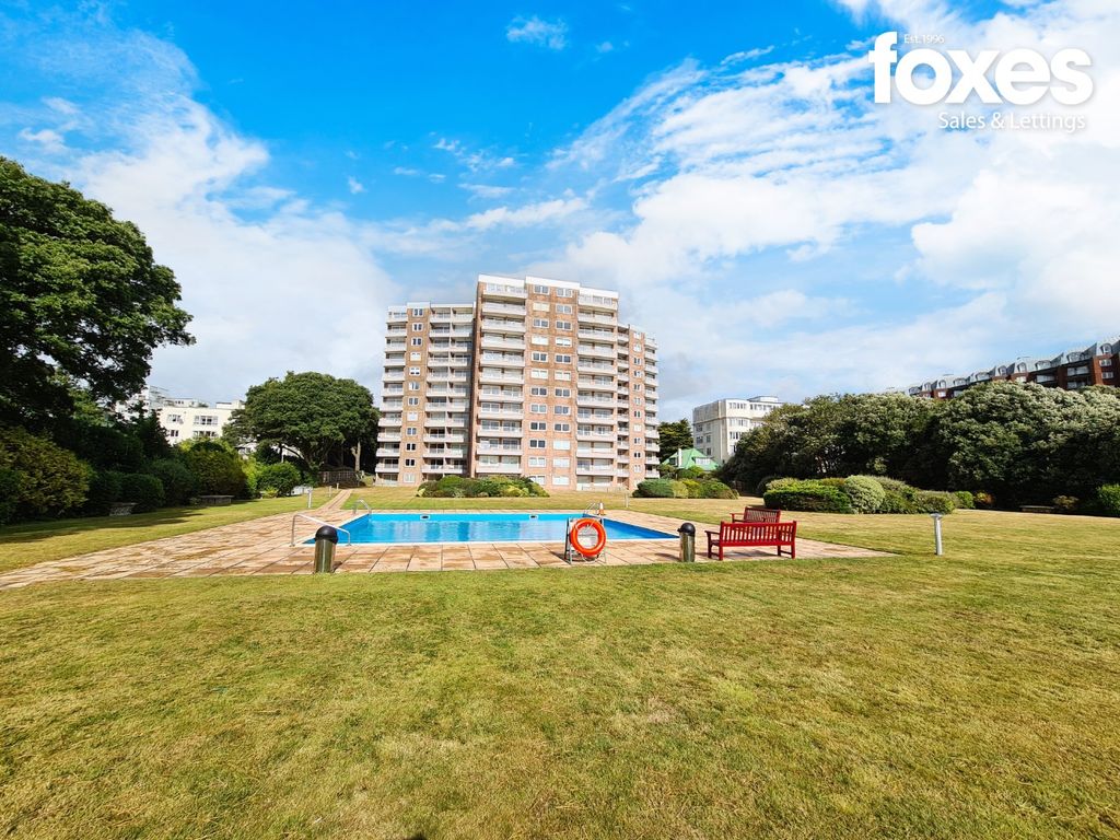 1 bed flat to rent in Craghead, 77 Manor Road, Bournemouth, Dorset BH1