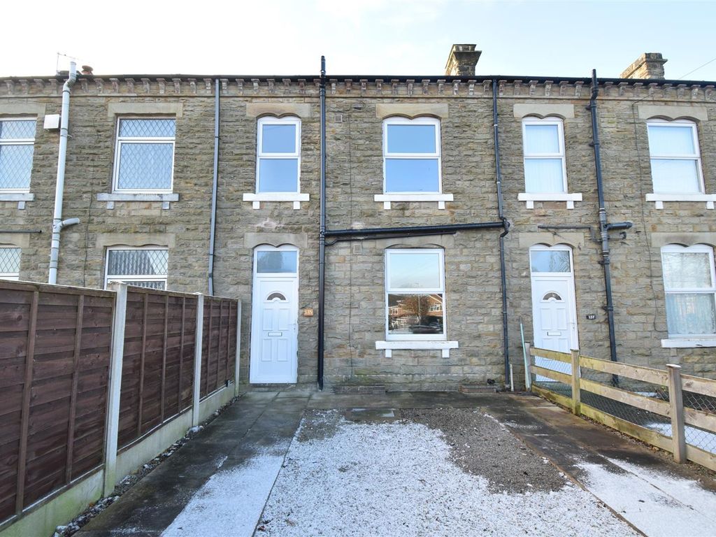 2 bed terraced house to rent in Westfield Road, Horbury WF4, £600 pcm