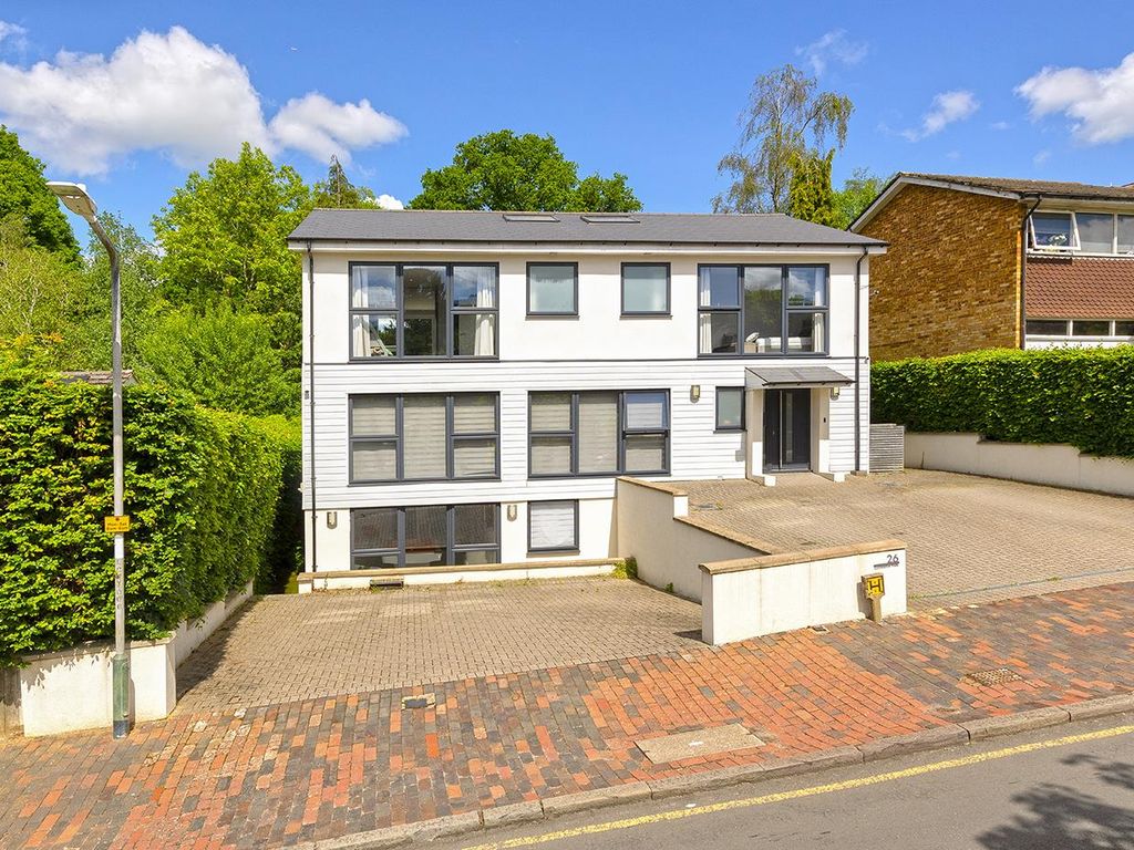 5 bed detached house for sale in Culverden Park, Tunbridge Wells TN4, £
