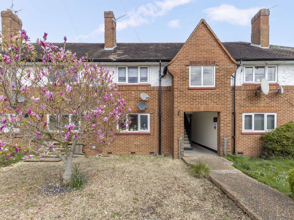 2 bed flat for sale in Marlow Crescent, Twickenham TW1 Zoopla