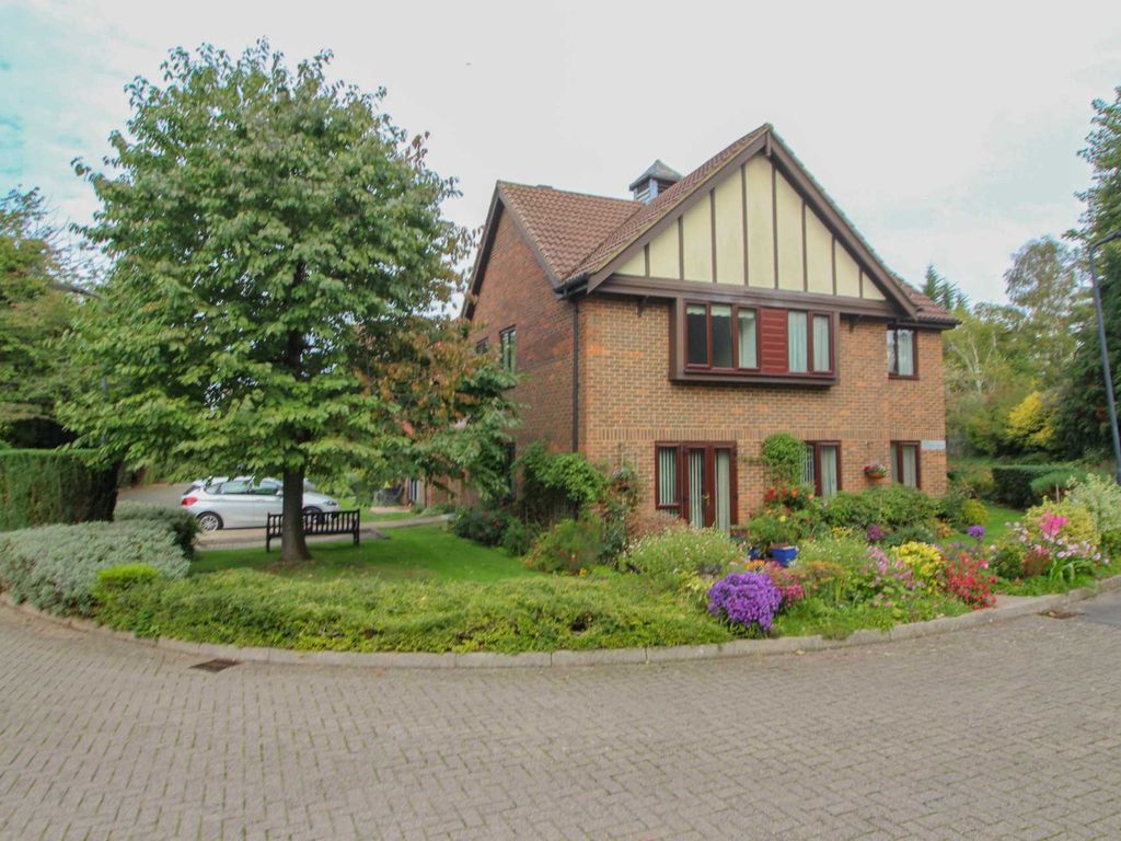 The Gables, Ransom Close WD19  